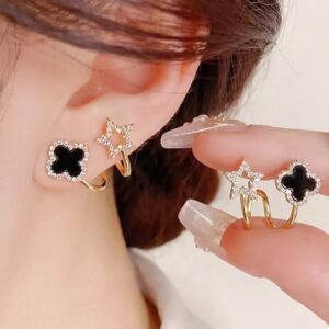 Star shaped gold plated earrings